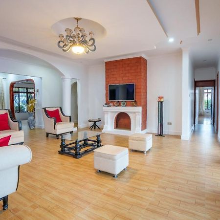 موشي Sprunger Avenue - Tulia Homes المظهر الخارجي الصورة
